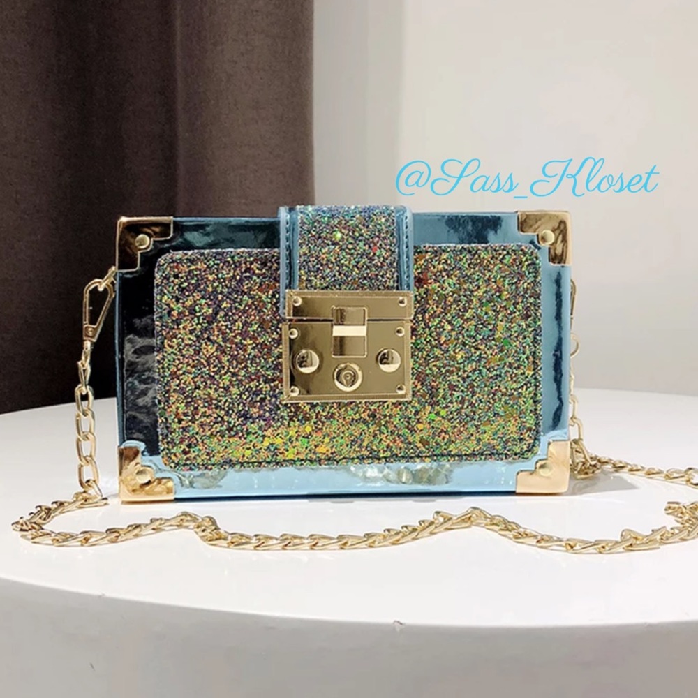 Blue🐬/ Turqoise Glitter ✨ Clutch/ Handbag